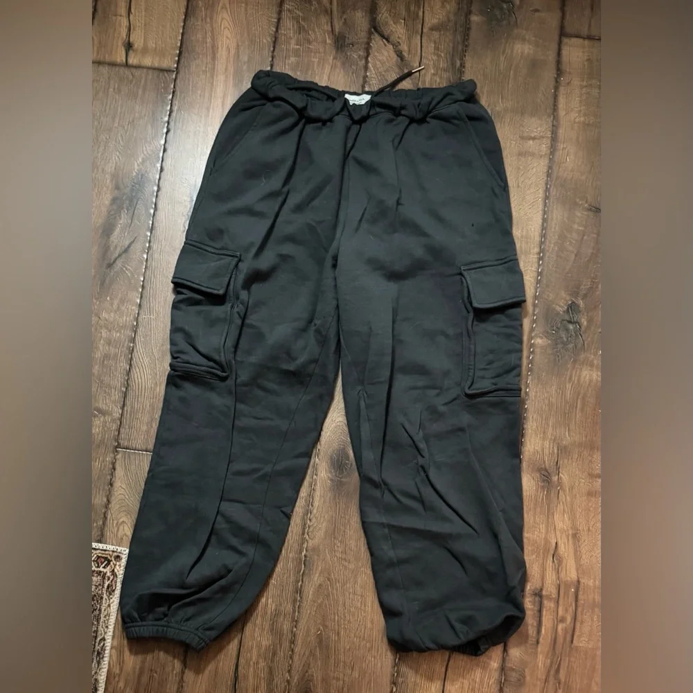 Abercrombie Gray Cargo Sweatpants and Sweatshirt Set - Picture 6 of 7